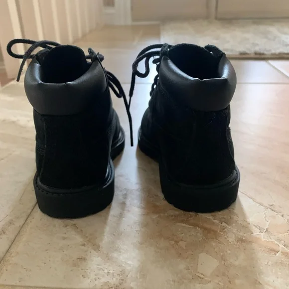 Timberlands - Picture 2 of 3